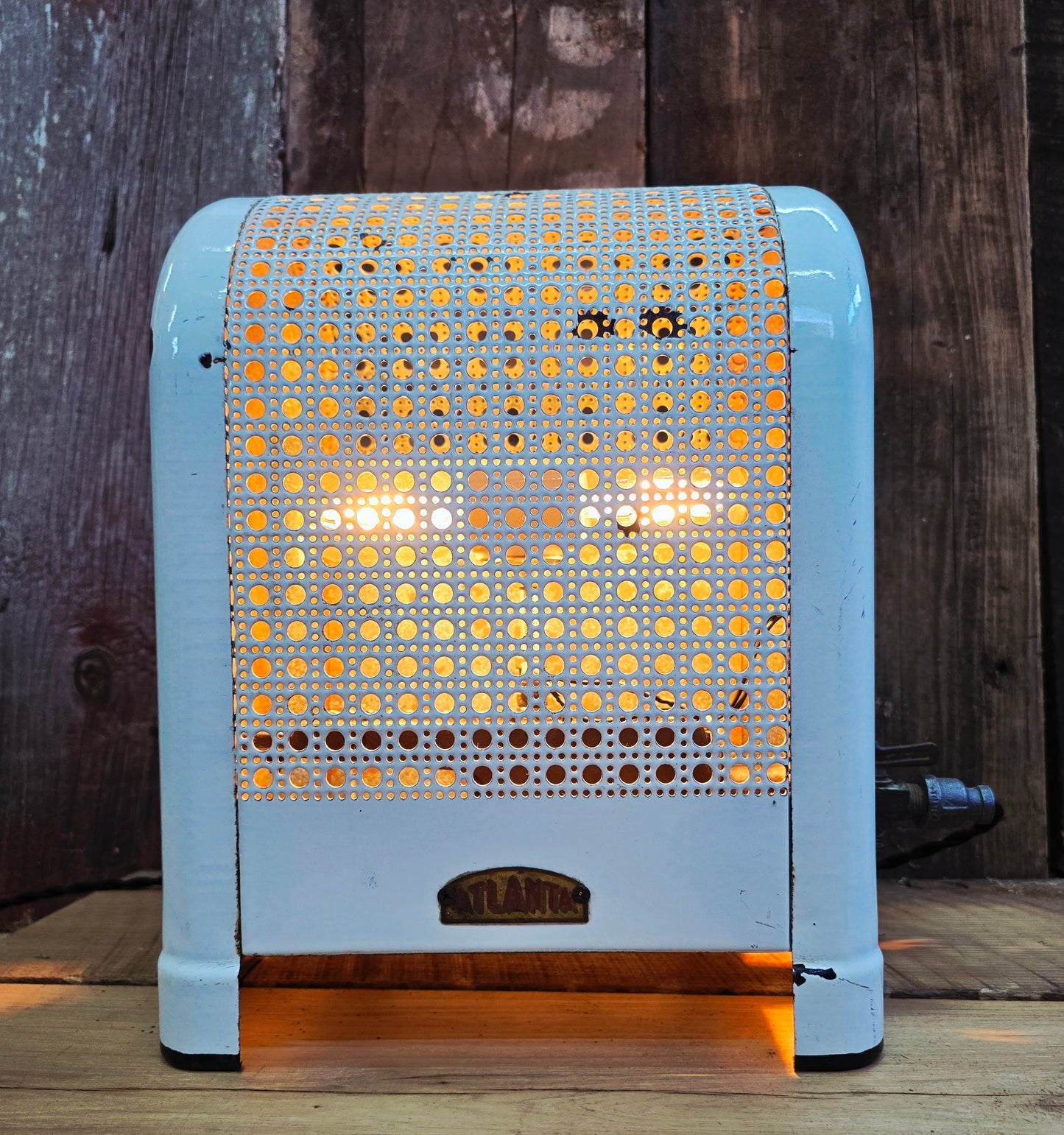 Atlanta Heater Lamp #020