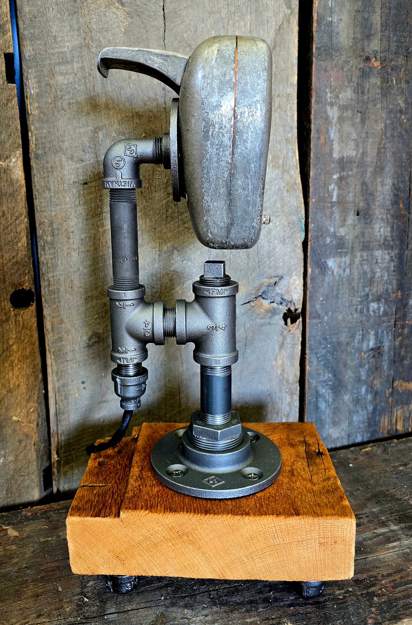 Drive-In Speaker Lamp (small) #031