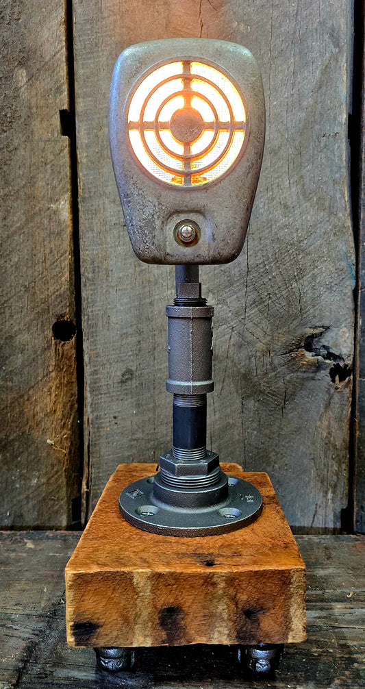 Drive-In Speaker Lamp (small) #031