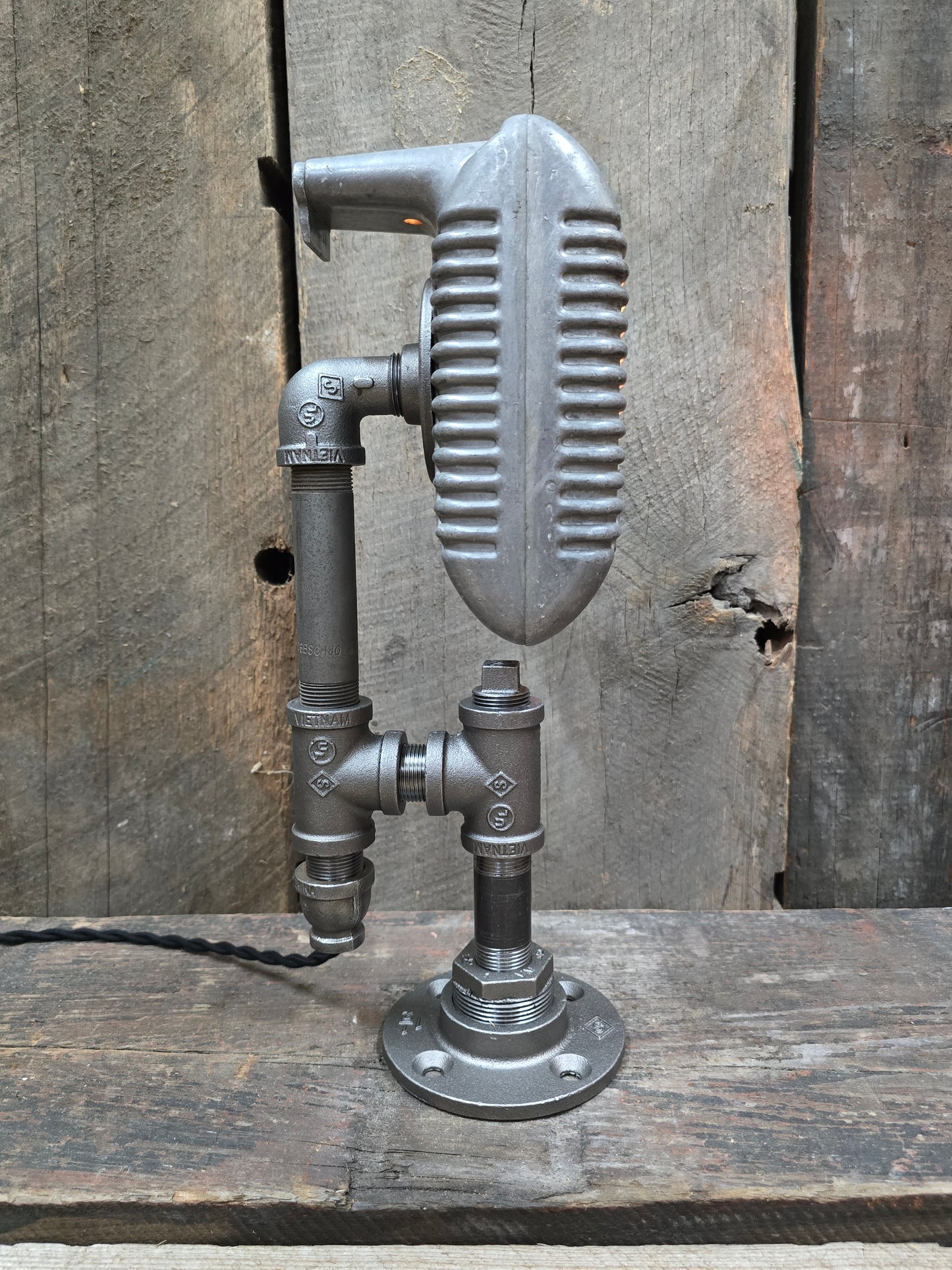 Drive-in Speaker Lamp #038