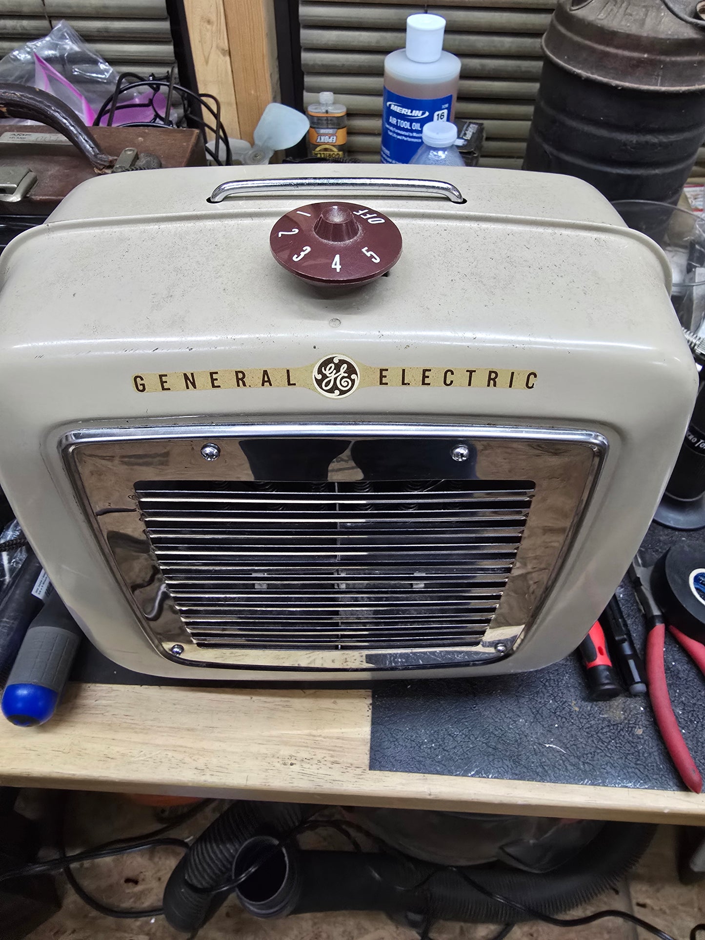 Vintage GE Space Heater Lamp #041