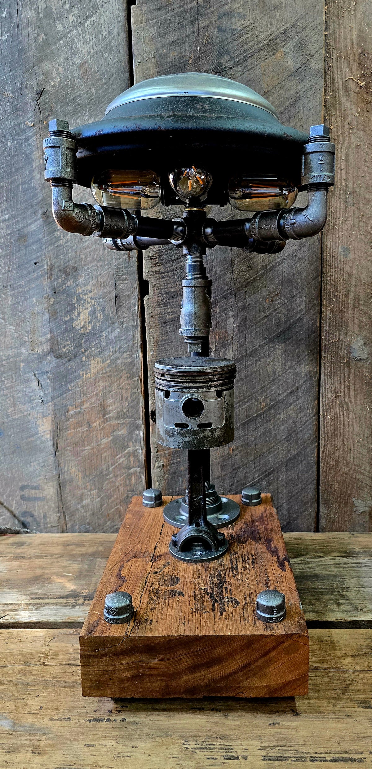 Ford Hubcap/ Piston Lamp #57